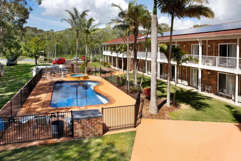 Aston Motel Yamba Exterior photo